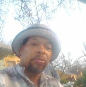 Meet your Posher, Roy